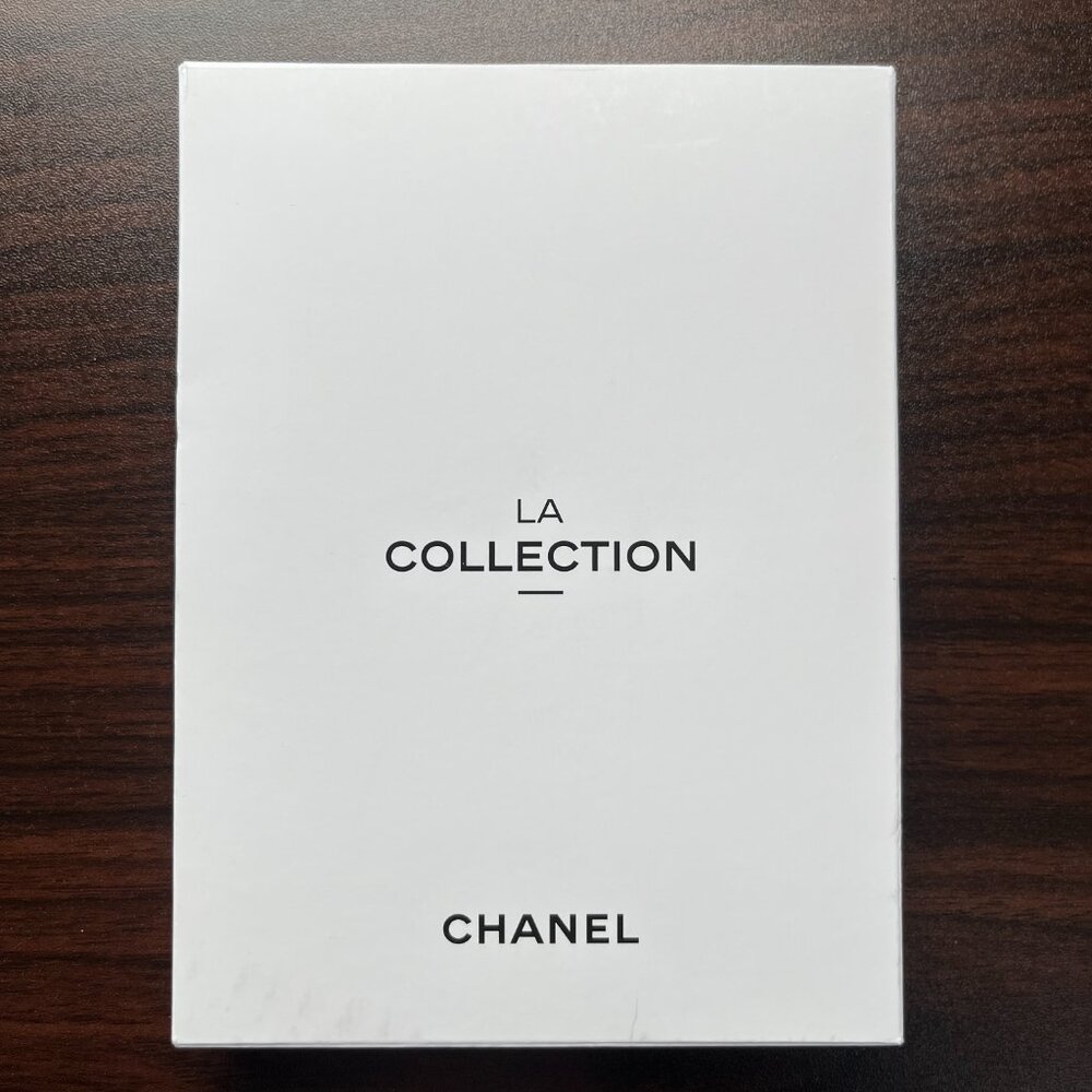 CHANEL LA COLLECTION Sticky Notes & Pencil Set 2024 Limited Edition Novelty Gift - Picture 6 of 7